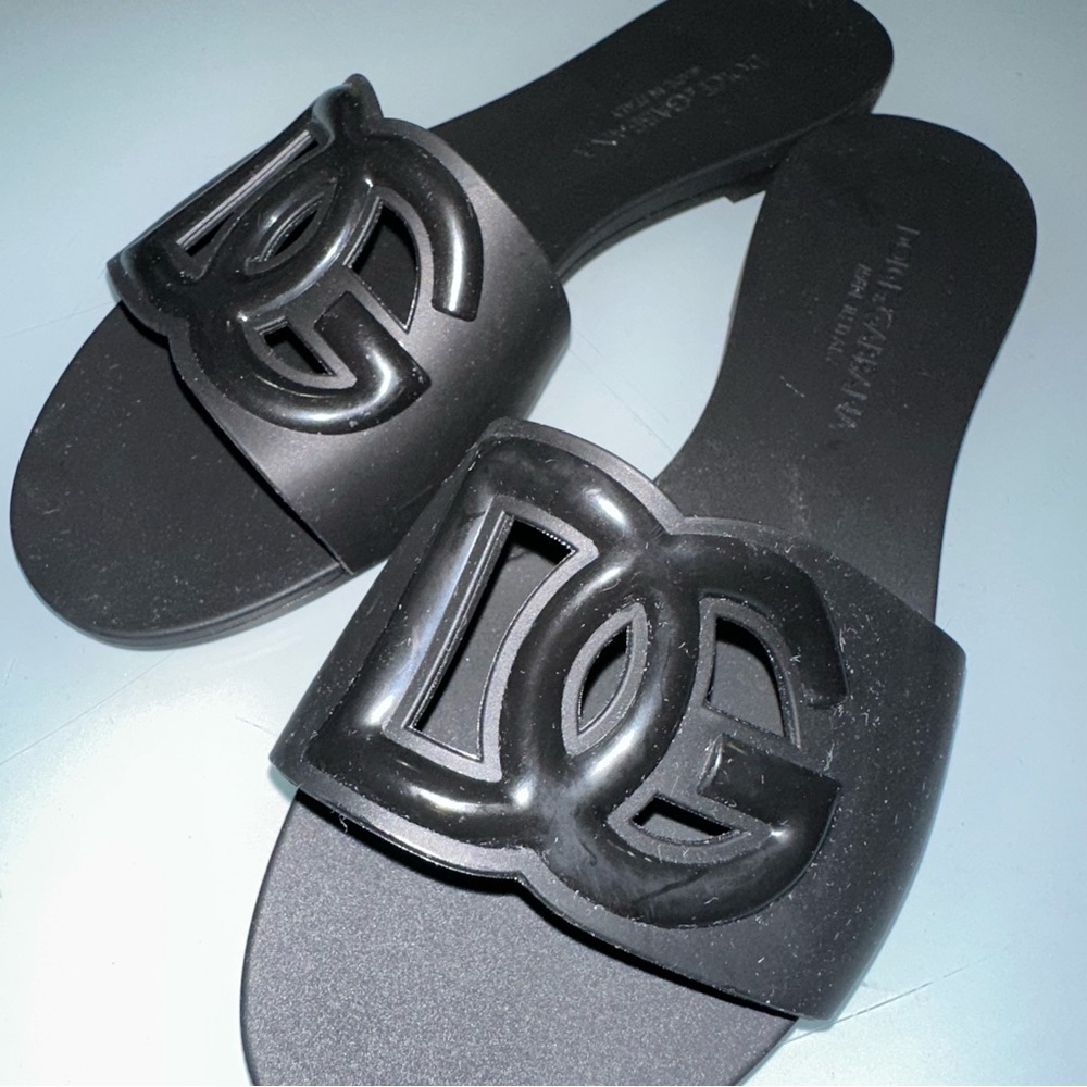 Dolce & Gabbana Black Slide Sandals